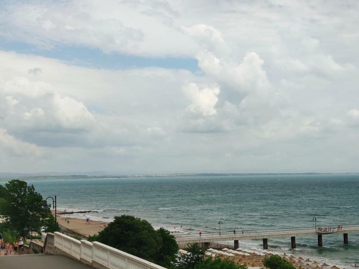 Delux Apartments Cote Dagur Burgas Zewnętrze zdjęcie